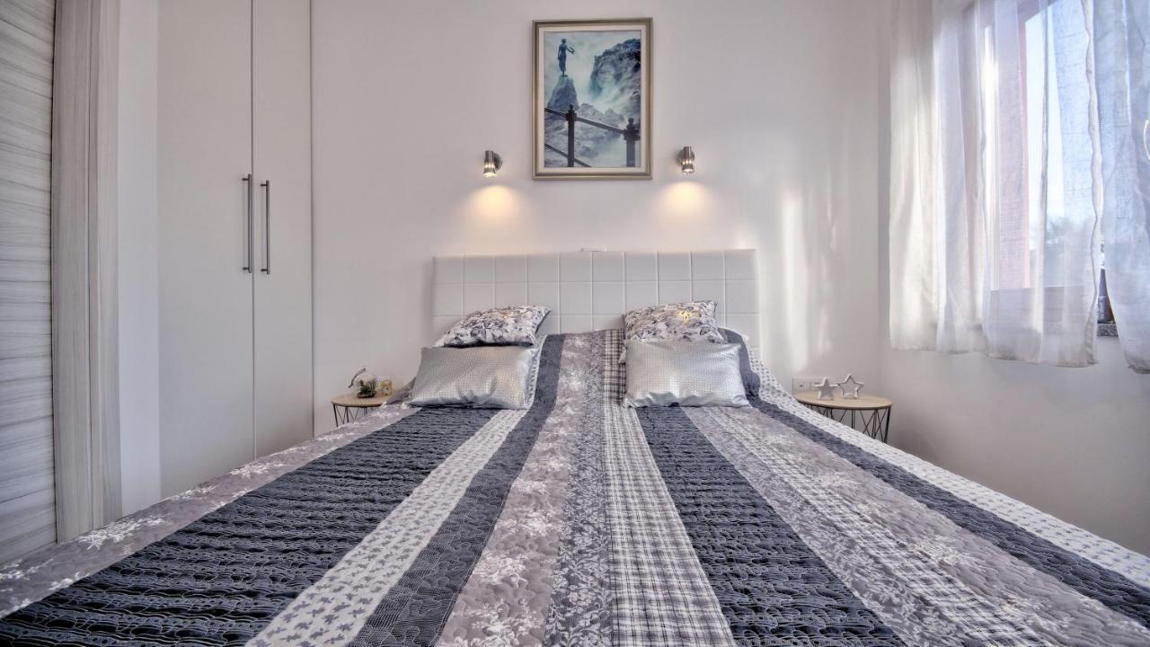 Studio Apartment Margarita Opatija Eksteriør bilde