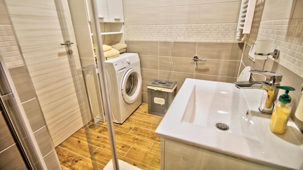 Studio Apartment Margarita Opatija Eksteriør bilde